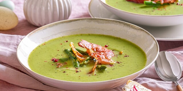 Chřestová polévka se sušenou šunkou