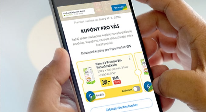 obrazovka telefonu s kupóny v aplikaci