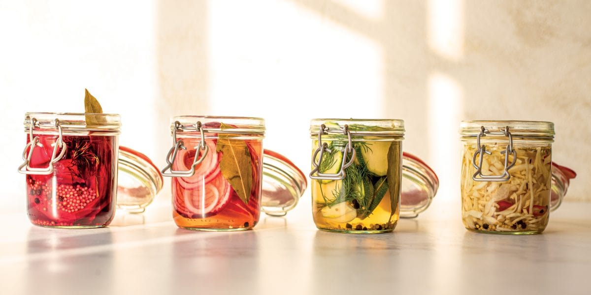 Kvašená zelenina ve sklenicích